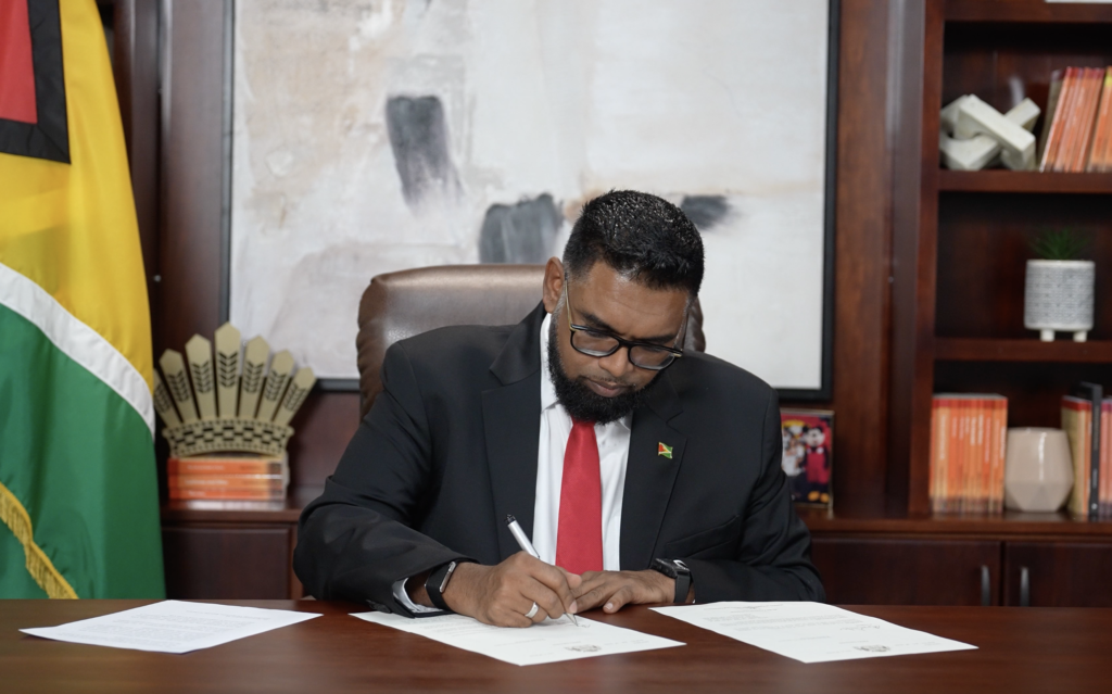 President dissolves Parliament and RDCs to make way for General and Regional Elections